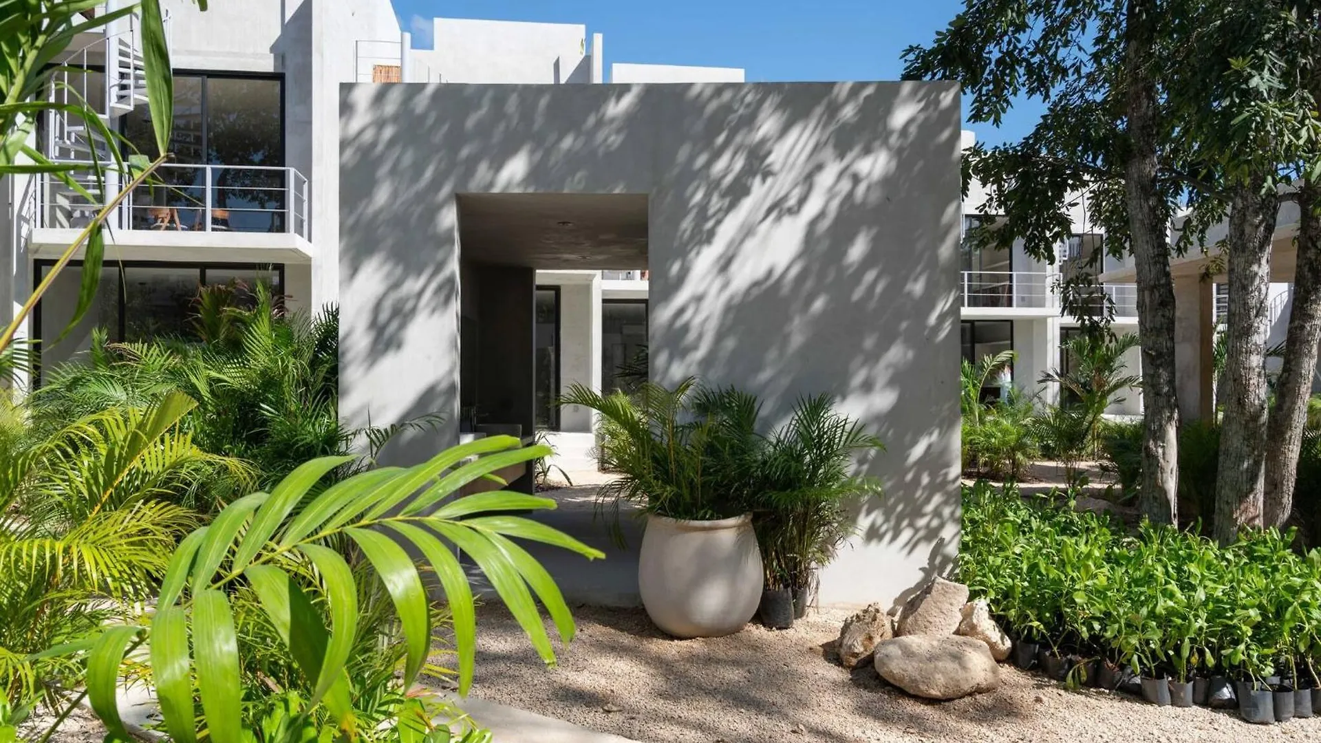 403 Seremonia Selva Private Pool New Apartment King Bed Wifi Tulum 0*,  Mexico