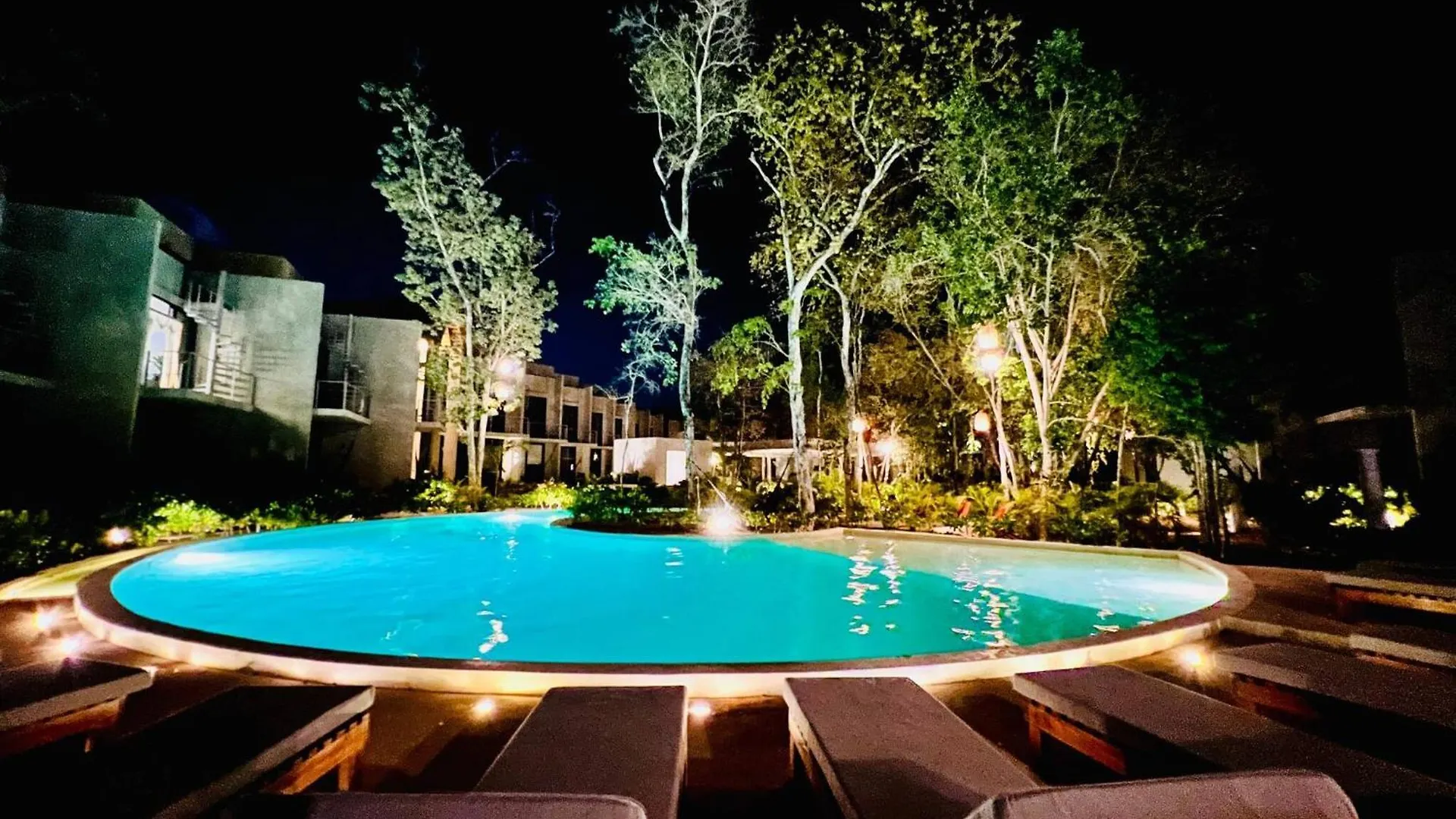 403 Seremonia Selva Private Pool New Apartment King Bed Wifi Tulum Mexico