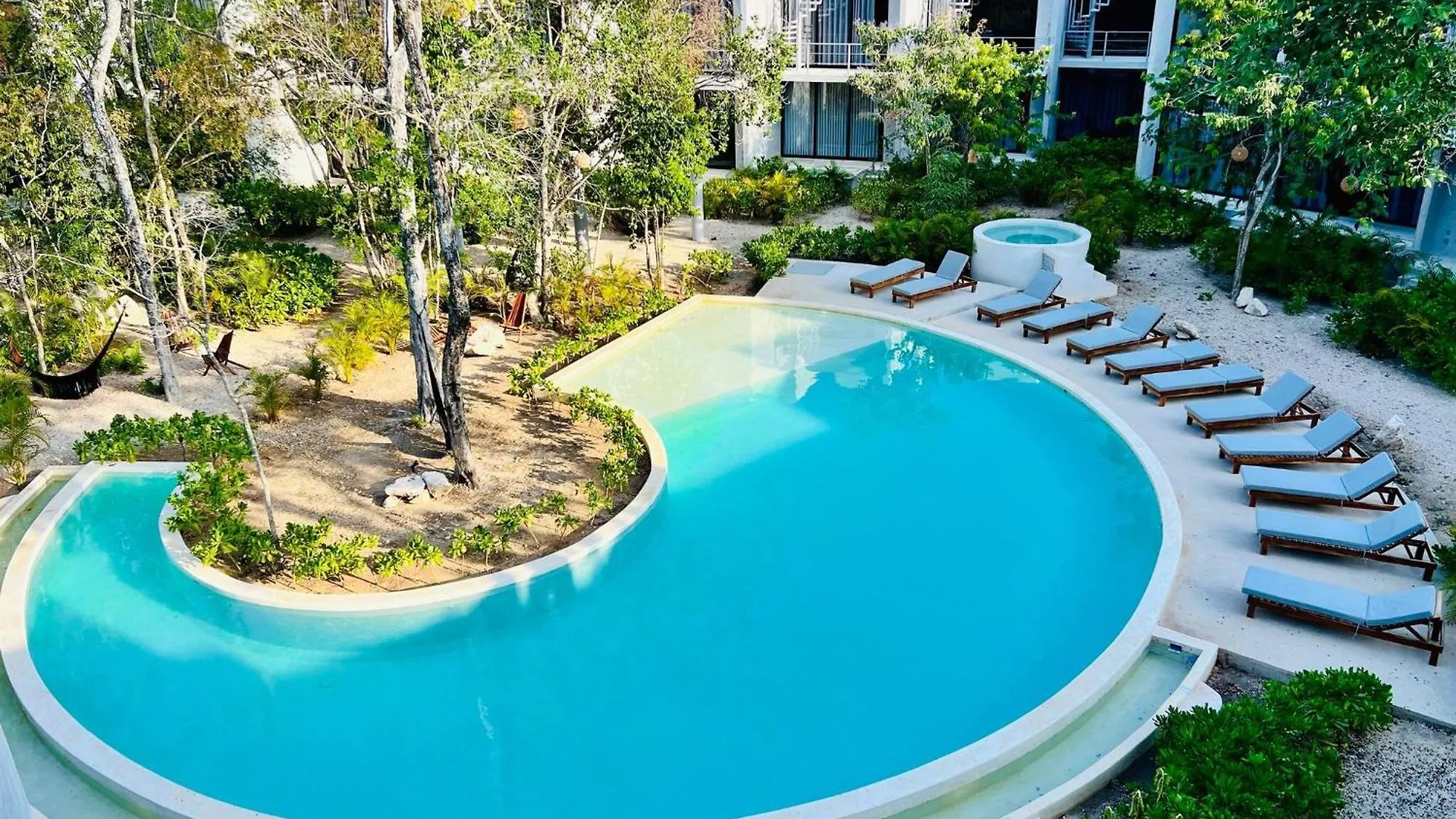 403 Seremonia Selva Private Pool New Apartment King Bed Wifi Tulum
